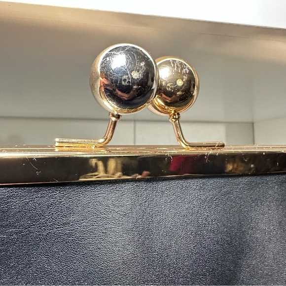 Jesalin “Sette” Oversized Leather Clutch - Picture 12 of 12